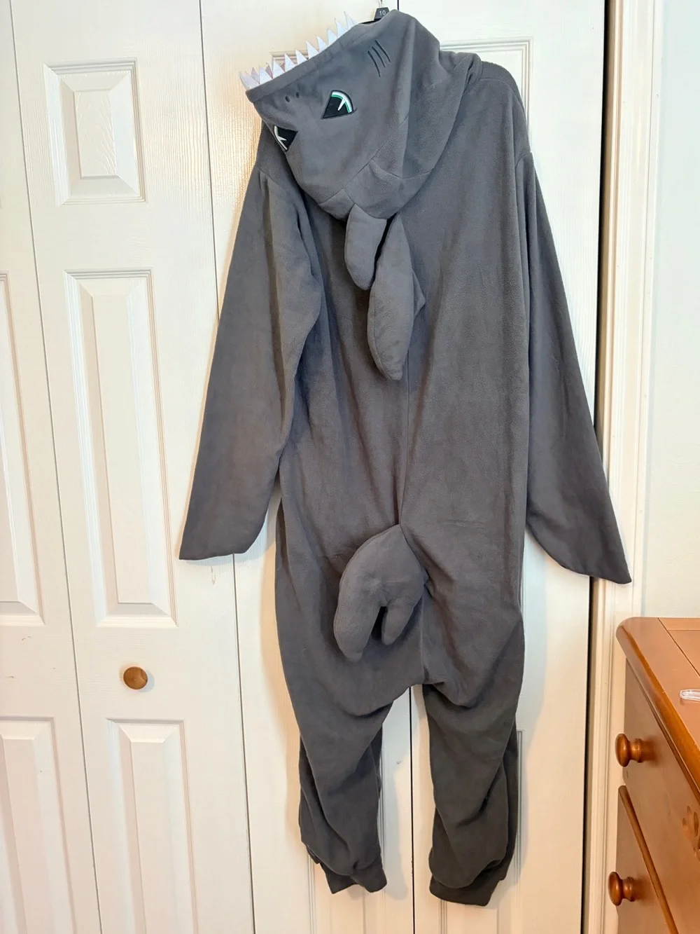 Adult/teen Gray & White Shark Hooded Costume Onesie-SIZE M